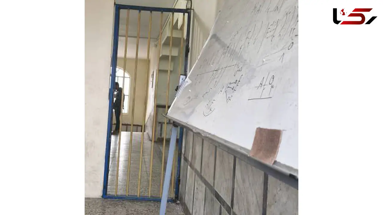 کلاسی با دری به شکل زندان / سازمان نوسازی مدارس در خواب ! 