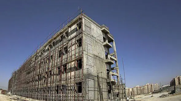 بیمارستان بم ۲۱ سال بعد از زلزله هنوز ساخته نشده !/ رئیس علوم پزشکی بم: فقط ۳۰ درصد پروژه پیش رفته است 