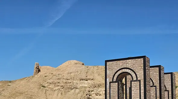 ببینید / زیبایی های شیراز، قصر ابونصر + فیلم 