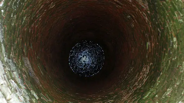 کشف جسد جوان 22 ساله در چاه عمیق مینودشت