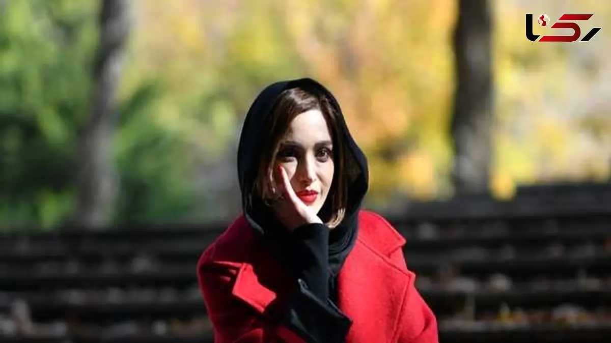 درخت کاج و دکوراسیون خانه بهنوش طباطبایی در کریسمس / چیدمان زمستانی خانم سوپراستار!