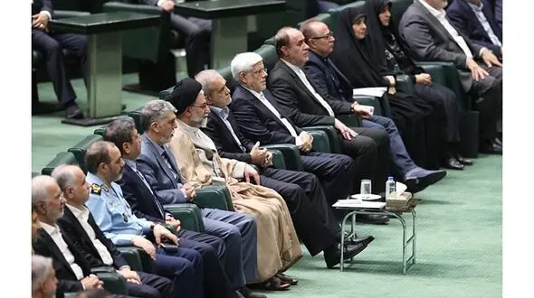 برگزاری غیر علنی نشست مشترک مجلس و دولت