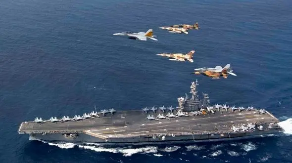 حمله جنگنده‌های آمریکایی و انگلیسی به خاک یمن 