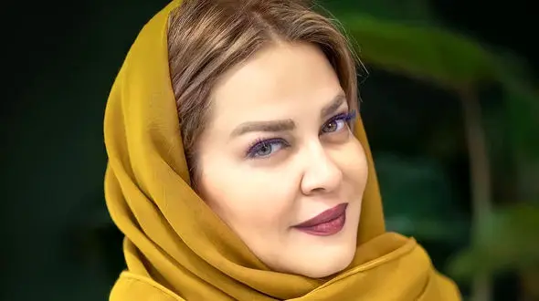 رونمایی بهاره رهنما از لباس شب یلدا یی اش ! / خانم ها الگو نگیرید ها !