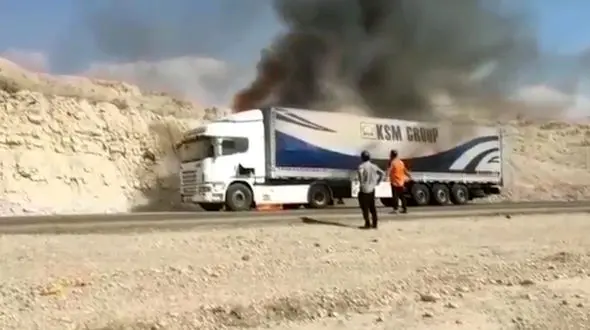 فیلم تلخ از ضجه های راننده کامیون آتشین / سرمایه ای جزغاله شد