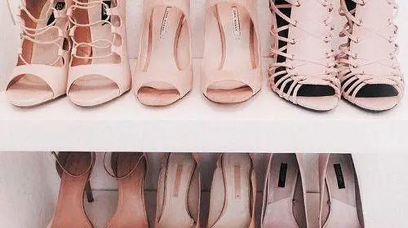 لباس هایی که نباید با کفش پاشنه بلند بپوشید