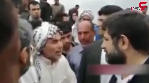 استاندار خوزستان از پیرمرد سیل زده دلجویی کرد+ فیلم