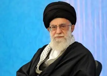 فیلم و عکس/ نگاهی به خانه و زندگی پدر رهبری انقلاب در مشهد / از حیاط باصفا و دوچرخه 28 قدیمی تا حوض زیبا تا فرش های اصیل ایرانی و آشپزخانه ای با کابینت های نوستالژی و تنها دکور کمدی خانه اش 