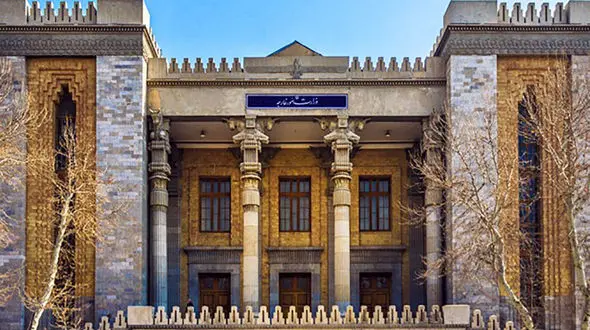 با همدستی آمریکا، کرونا در ایران بدتر است