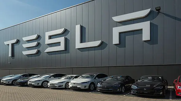 فیلم آغاز مهندسی معکوس خودروهای تسلا در ایران