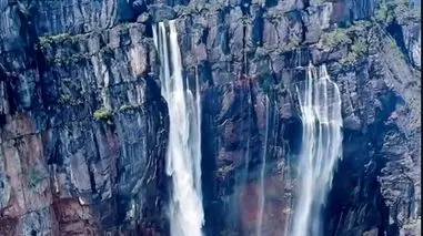فیلم آبشار آنجل / نماد طبیعت بکر ونزوئلا