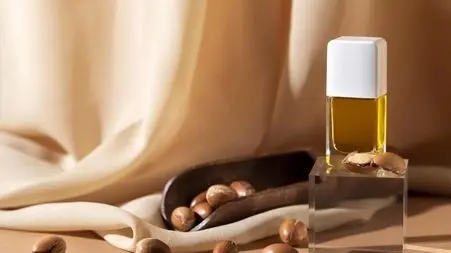 10 مورد از فواید روغن مو آرگان که باید بدانید!