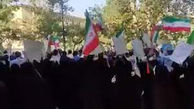 فیلم تجمع دانشجویان در دانشگاه تهران در ۹ مهر