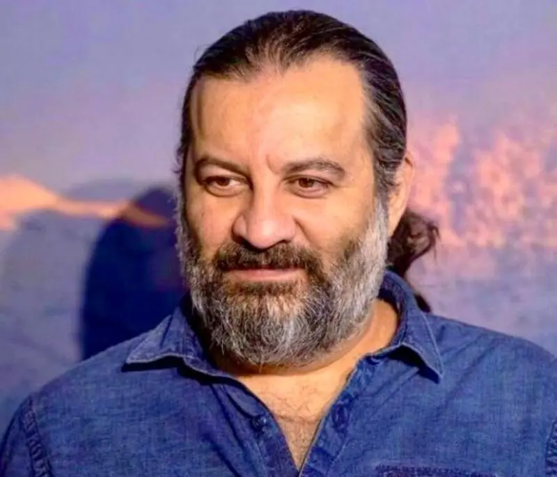 مهراب قاسم خانی