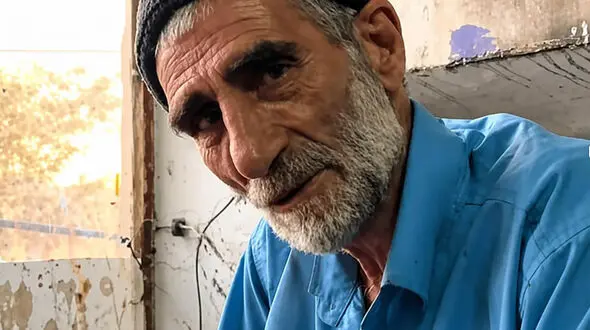 قلمکاری عباس ترکی هنرمند اصفهانی را ببینید / فیلم