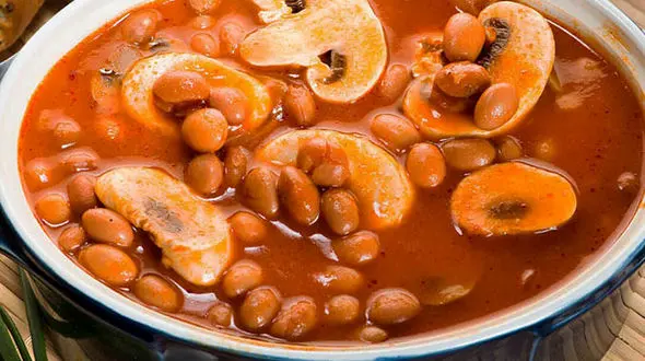 از شیر عسلی خانگی تا خوراک لوبیا با قارچ