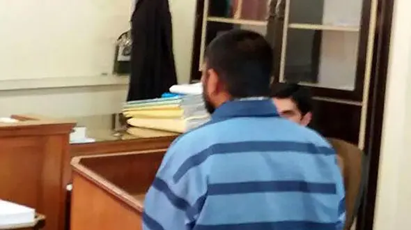  وقتی زندان بودم خسرو مادرم را از راه بدر کرد