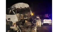 عکس وحشتناک از  تصادف مرگبار کامیون با 2 خودرو