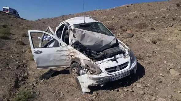یک کشته و ۳ مصدوم در پی سقوط خودرو در سمنان