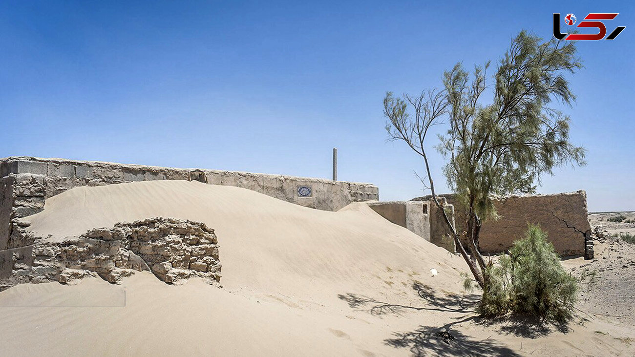 دفن شدن خانه های شهروندان زیر آوار ماسه های طوفان شن در سیستان و بلوچستان