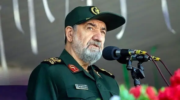 محسن رضایی: در صورت تهدید علیه ایران، آمریکایی‌ها را پاسخگو می‌کنیم