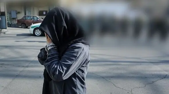 این دختر جوان را می شناسید؟! / او یک محله را روی دست می چرخاند!+ عکس