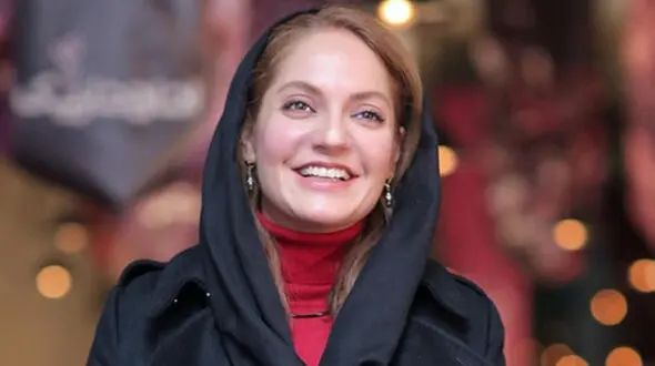 عکسی جنجالی دیگر از مهناز افشار ! / خانم بازیگر متفاوت بعد از مهاجرت ! 