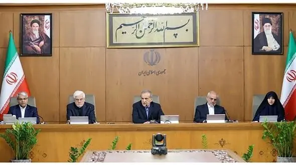 گزارش رئیس بانک مرکزی درباره بازار ارز و طلا و اقدامات آتی دولت