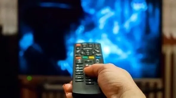 بحران چادر در صداوسیما! / ادعای عجیب 2 زن که میهمان تلویزیون بودند!