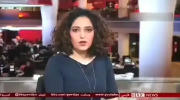 سوتی کارشناس بی بی سی در برنامه زنده + فیلم