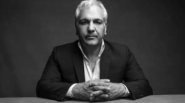 رونمایی مهران مدیری از خودروی لاکچری جدیدش / این ماشین آرزوی نصف جوونای ایرانیه