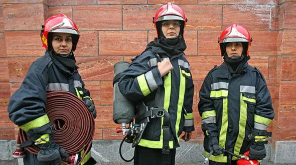 آغاز رقابت 131 زن برای ورود به آتش نشانی تهران