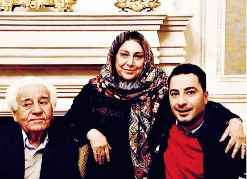 به ترتیب همسر، مادرشوهر و پدرشوهر فرشته حسینی