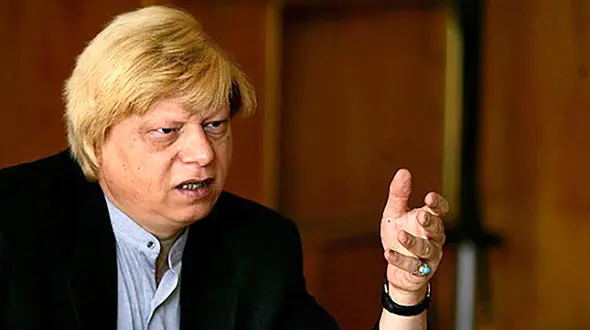 بهشتی: پنجمین محموله الواح هخامنشی همراه رییس جمهور وارد کشور شد/ متن الواح نشان می دهد زنان و مردان ایرانی در آن تاریخ حقوق برابر داشتند