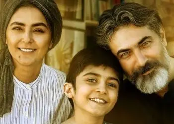 فیلم آواز اصیل /  رقص پارسا پیروزفر با مادرش و نگاه متعجب پسرش غم و شادی قاطیه 