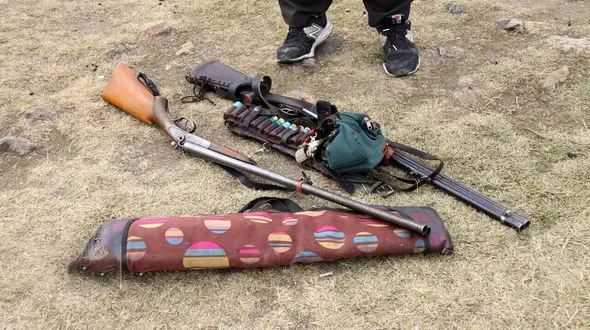 بازداشت شکارچیان کلقان چای بستان آباد  