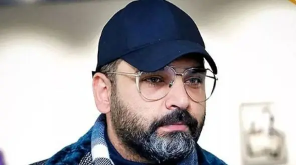 فیلم /  رونمایی از اولین عاشقانه علنی احسان علیخانی: تو بگو که میمانی/ چقدر عاشق پارتنرشه .../ عشقش کیه ....