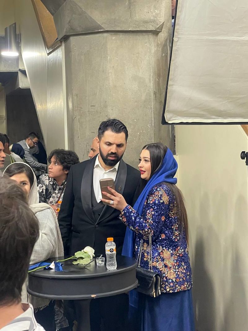 امید معلم