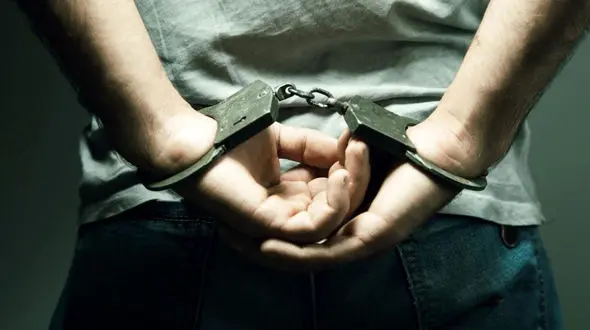 دزدی مرگبار از همسایه! / زنم به خاطر مشکلات مالی تحت مرا تحت فشار گذاشته بود!