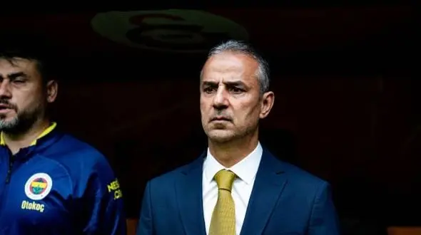 تلاش باشگاه پرسپولیس برای معارفه کارتال/ درویش 35 روز خواب بود اما امروز عجله دارد!