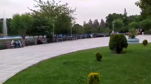 کرونا از پارک های تهران رفته است ! / بی توجهی مردم به پروتکل های بهداشتی + فیلم