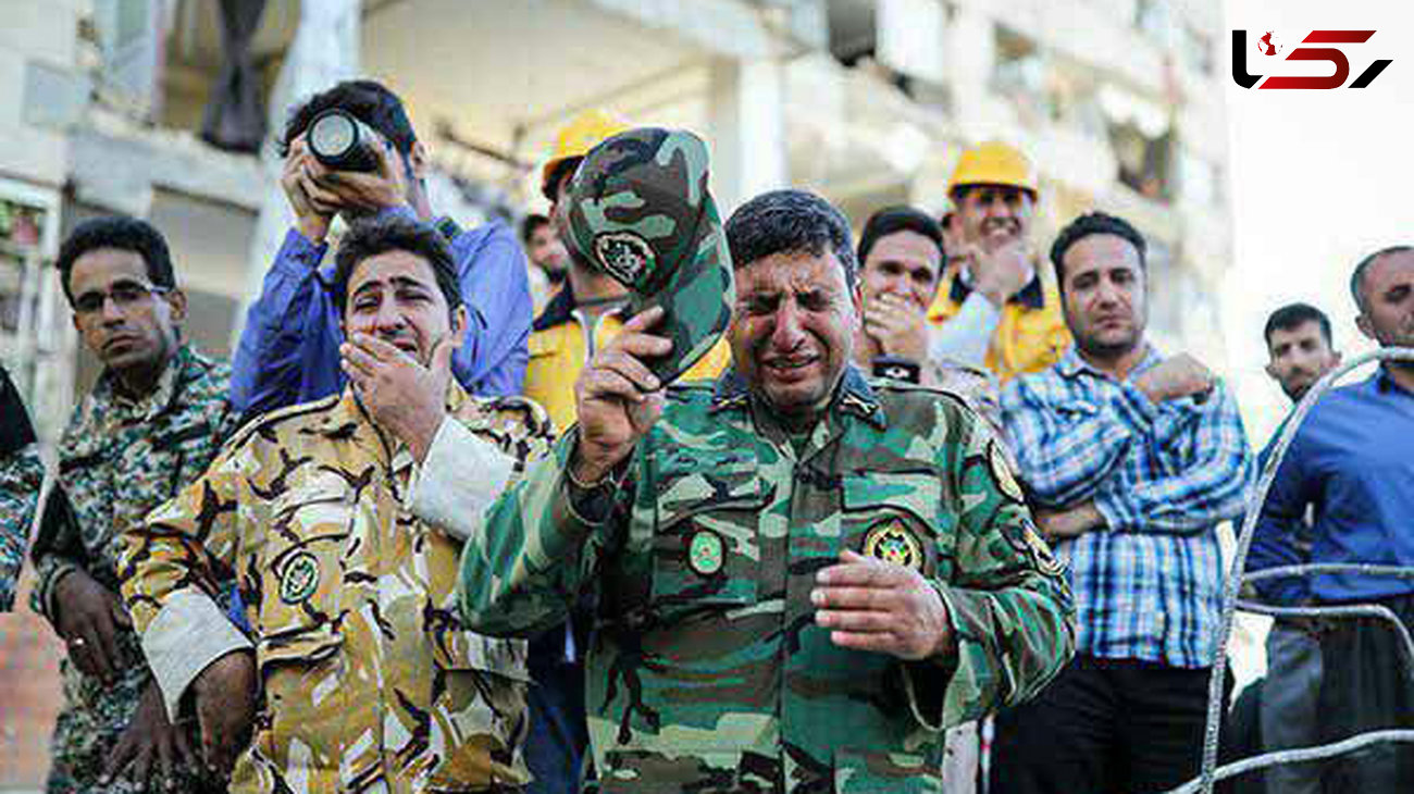 امدادرسانی نیروی های ارتش با چشمان اشک آلود +عکس تکاندهنده