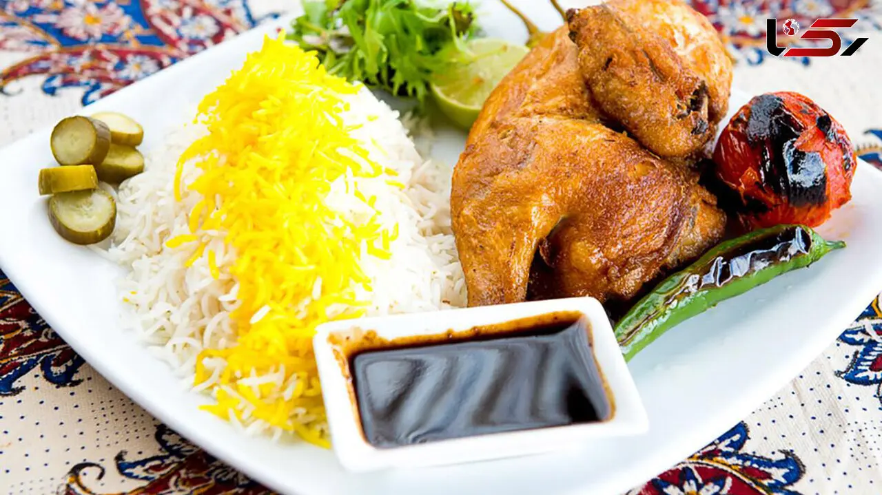 طرز تهیه سس مخصوص اکبر جوجه با رب انار