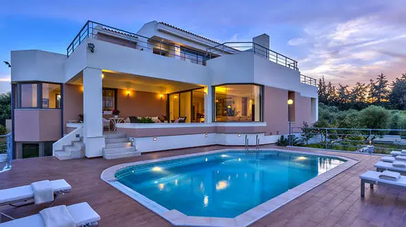 صاحبان خانه و ماشین‌های میلیاردی در سال جدید باید چه میزان مالیات بپردازند؟ + فیلم 