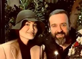 واکنش تند سولماز حسینی به شایعات طلاقش از بهرنگ توفیقی: به جای قضاوت و دخالت کردن تو زندگی بقیه ... / سرتون تو زندگی خودتون باشه...