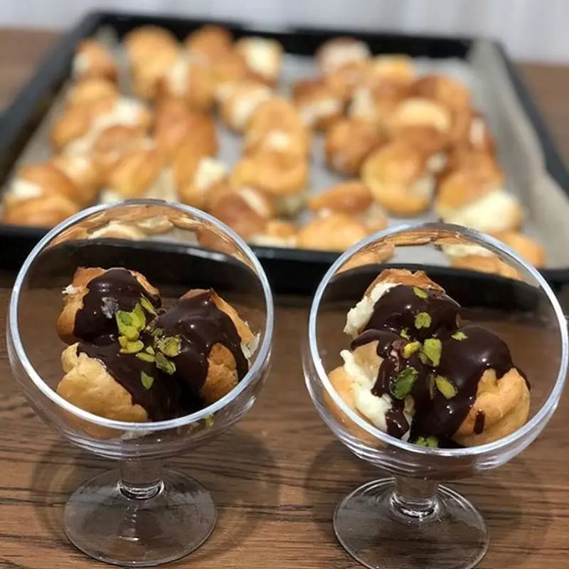 پروفیت با سس شکلاتی