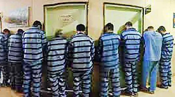 انهدام بزرگترین باند سرقت خانه در مشهد / 3 زن و 9 مرد زمینگیر شدند