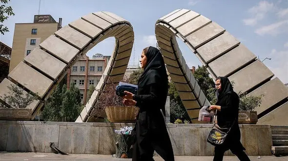 گشت ارشاد موتوری داخل دانشگاه امیرکبیر 