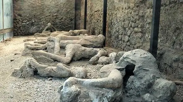 وحشتناک‌ترین مرگ‌هایی که در دنیا رخ داد + عکس 