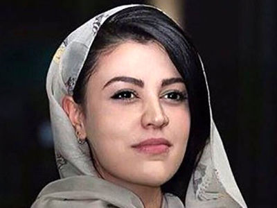 عکس ها / نگاهی به چیدمان شاهانه و فوق زیبای «شیدا خلیق» و شوهرش «کیوان ساکت‌اف» /  از مبلمان اروپایی  تا  فرش اصیل ایرانی با تولد های فانتزی برای سگ هایشان و گرمی رنگ خانه ...